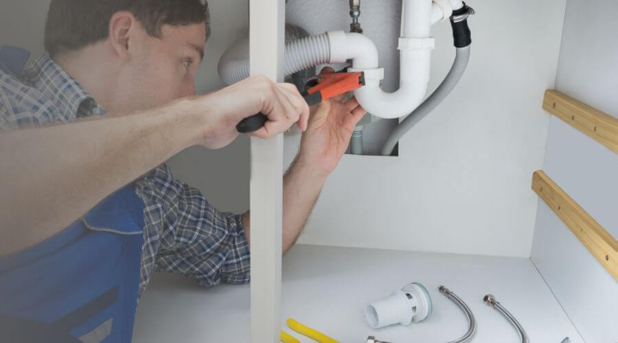 Local water heater installation in Camp Wood, TX